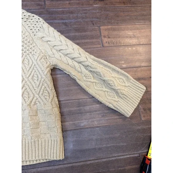 Ami Amalia‎ Cable Knit Sweater Italian Merino WoolBrownWomens Size Medium